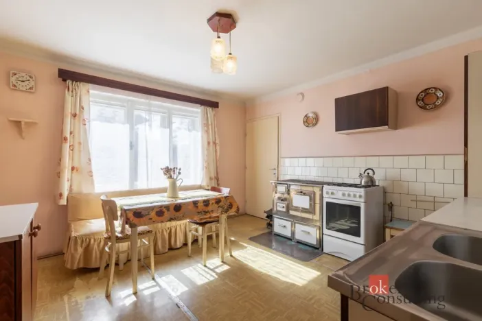 Prodej rodinného domu, Jimramov - Ubušín, 259 m2