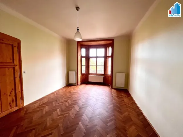 Pronájem bytu 3+1, Plzeň - Jižní Předměstí, náměstí T. G. Masaryka, 110 m2