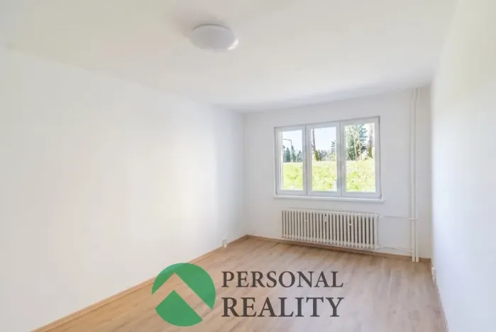 Prodej bytu 1+1, Rotava, Sídliště, 37 m2