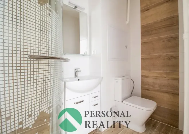 Prodej bytu 1+1, Rotava, Sídliště, 37 m2