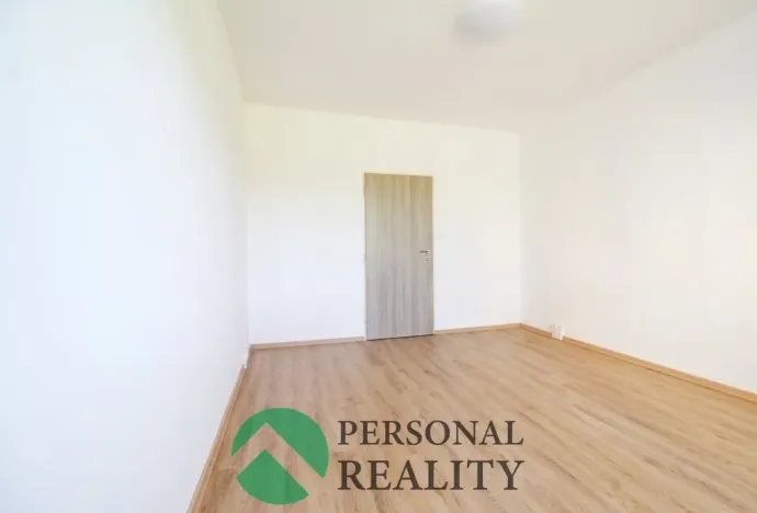 Prodej bytu 1+1, Rotava, Sídliště, 37 m2