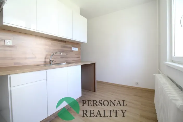 Prodej bytu 1+1, Rotava, Sídliště, 37 m2