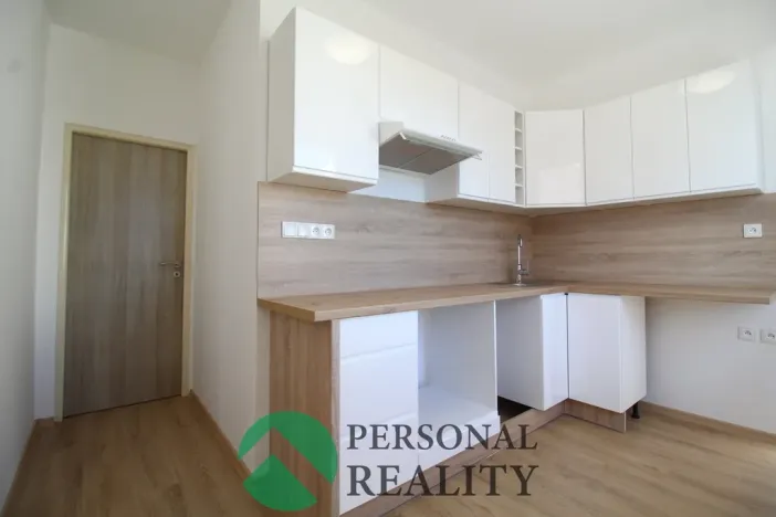 Prodej bytu 3+1, Rotava, Sídliště, 73 m2
