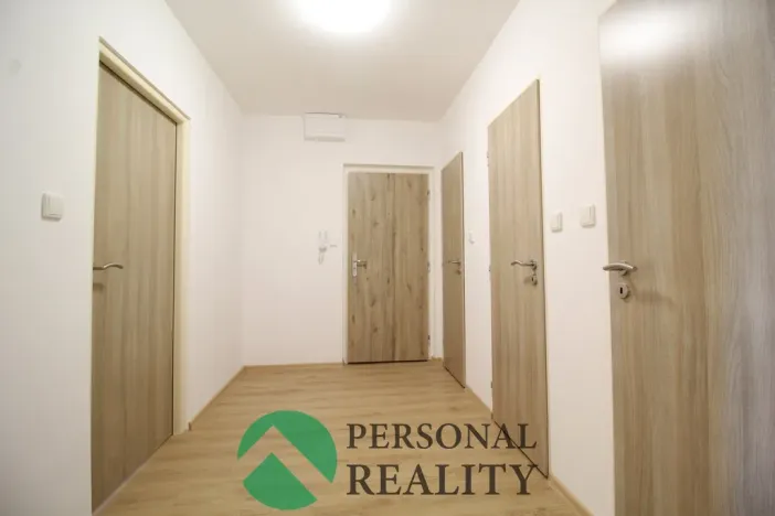 Prodej bytu 3+1, Rotava, Sídliště, 73 m2