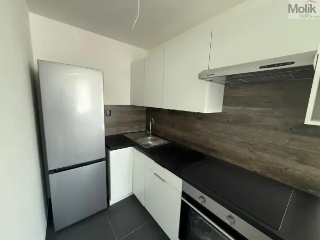 Pronájem bytu 2+kk, Chomutov, Žižkovo náměstí, 50 m2