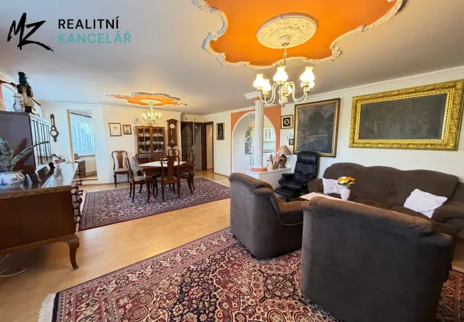 Prodej rodinného domu, Přáslavice, 300 m2