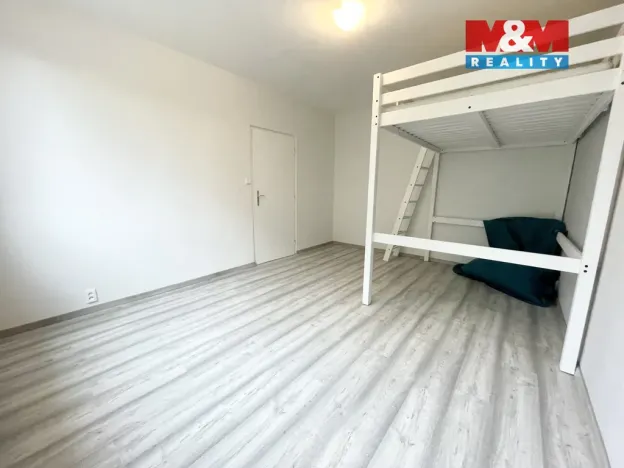 Pronájem bytu 1+1, Sokolov, Jelínkova, 38 m2