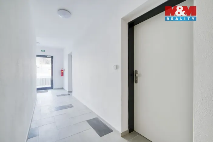 Pronájem bytu 1+kk, Nýřany, Benešova třída, 34 m2
