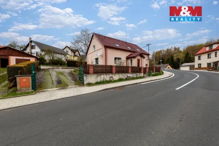 Prodej rodinného domu, Lomnice, Kraslická, 166 m2