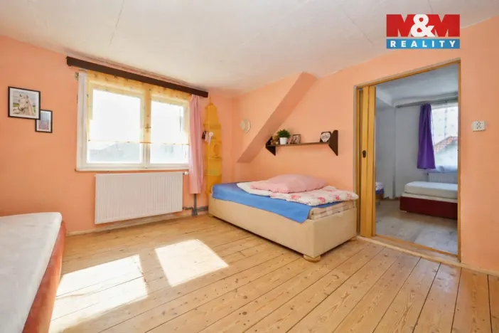 Prodej rodinného domu, Hněvkovice, 120 m2