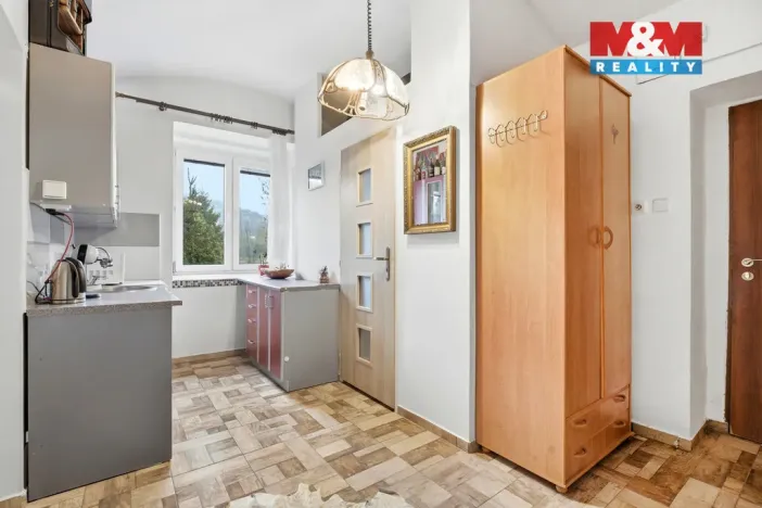 Prodej bytu 2+1, Velké Březno, Děčínská, 43 m2