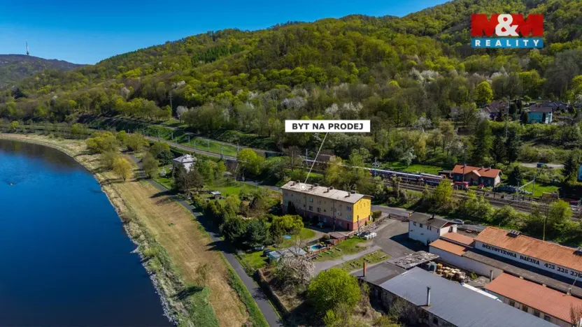 Prodej bytu 2+1, Velké Březno, Děčínská, 43 m2