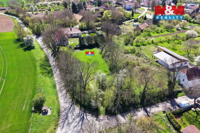 Prodej pozemku pro bydlení, Hostovlice, 3331 m2