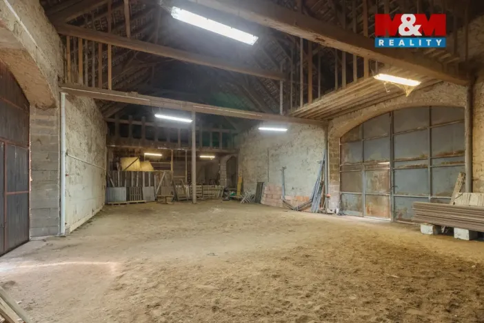 Prodej rodinného domu, Jarpice, 380 m2