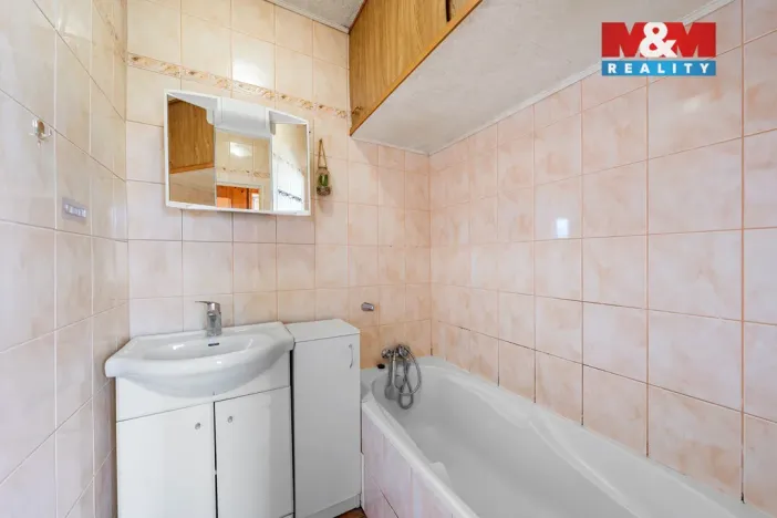 Prodej bytu 2+1, Děčín - Děčín III-Staré Město, Jezdecká, 62 m2