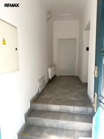 Pronájem kanceláře, Třebíč - Jejkov, Smila Osovského, 250 m2