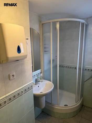 Prodej komerční nemovitosti, Třebíč - Jejkov, Smila Osovského, 250 m2