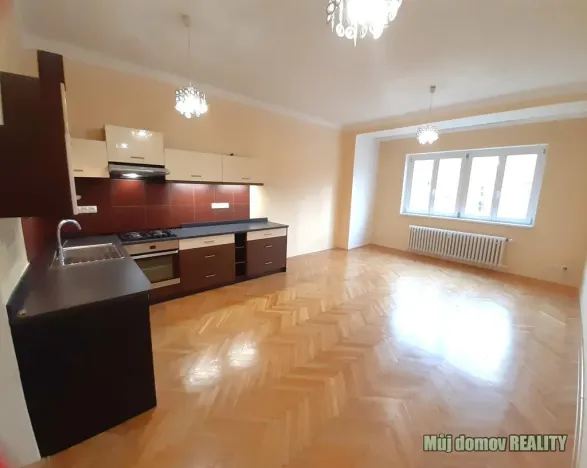 Pronájem bytu 4+kk, Praha - Žižkov, Biskupcova, 96 m2