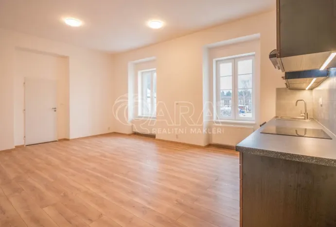 Pronájem bytu 4+kk, Dřevohryzy, 93 m2