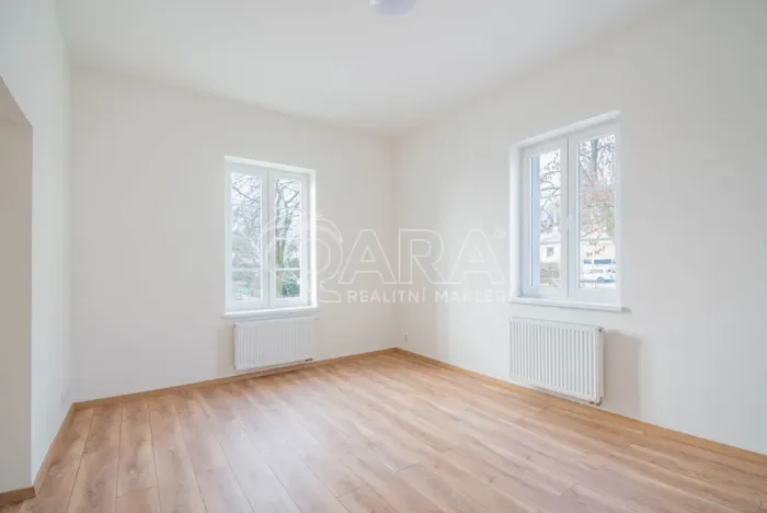 Pronájem bytu 4+kk, Dřevohryzy, 93 m2