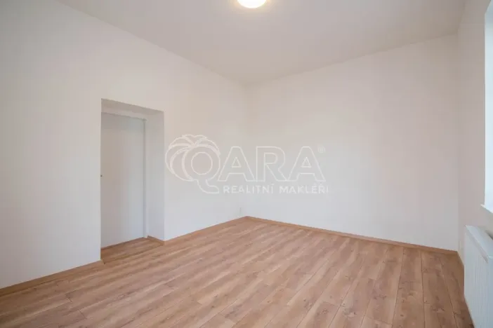 Pronájem bytu 4+kk, Dřevohryzy, 93 m2