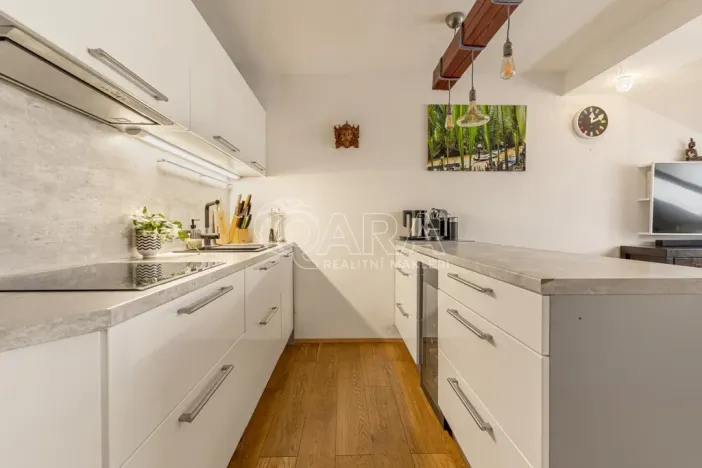 Prodej bytu 3+kk, Praha - Holešovice, Ortenovo náměstí, 72 m2