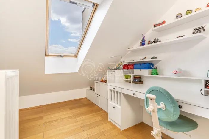 Prodej bytu 3+kk, Praha - Holešovice, Ortenovo náměstí, 72 m2