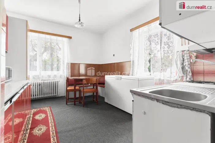 Prodej rodinného domu, Plesná, 120 m2