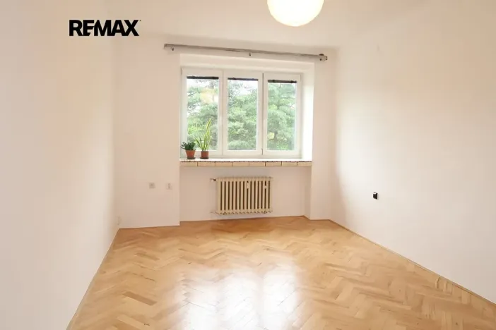 Pronájem bytu 2+1, Praha - Podolí, Podolská, 67 m2