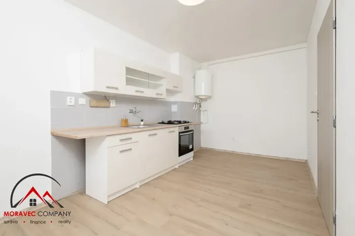 Pronájem bytu 1+1, Ostrava, Newtonova, 41 m2