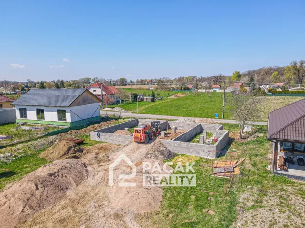 Prodej pozemku pro bydlení, Kroměříž, 13391 m2