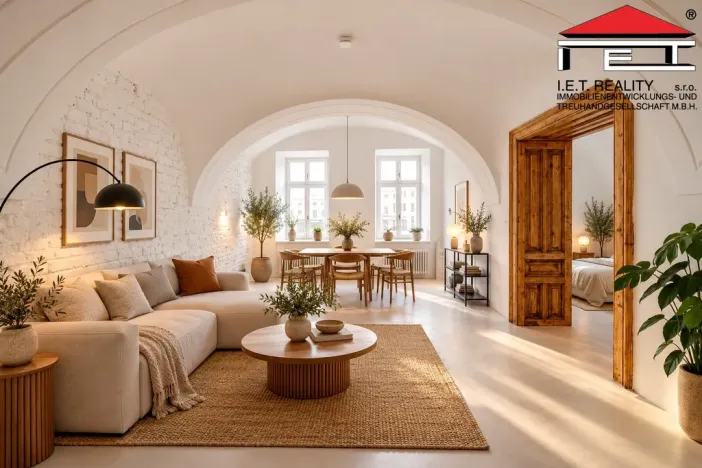 Prodej apartmánu, Frýdek-Místek, Zámecké nám., 405 m2
