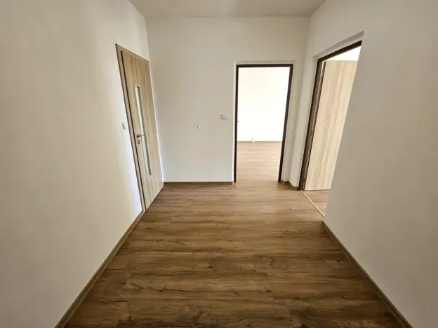 Pronájem bytu 2+1, Praha, Dolnojirčanská, 61 m2