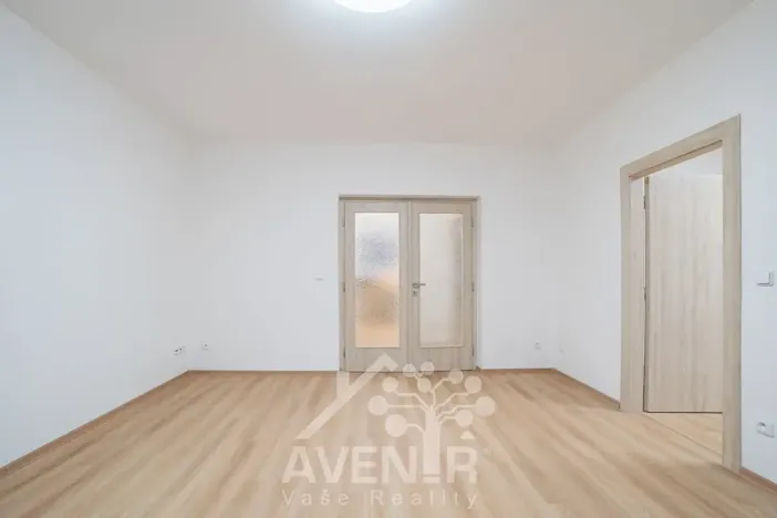 Pronájem bytu 3+1, Zlín, Benešovo nábřeží, 72 m2