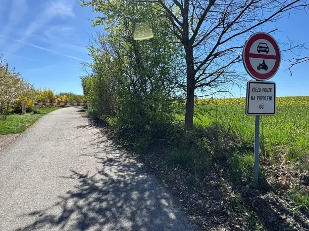 Prodej pozemku pro bydlení, Středokluky, Nad Běloky, 1325 m2