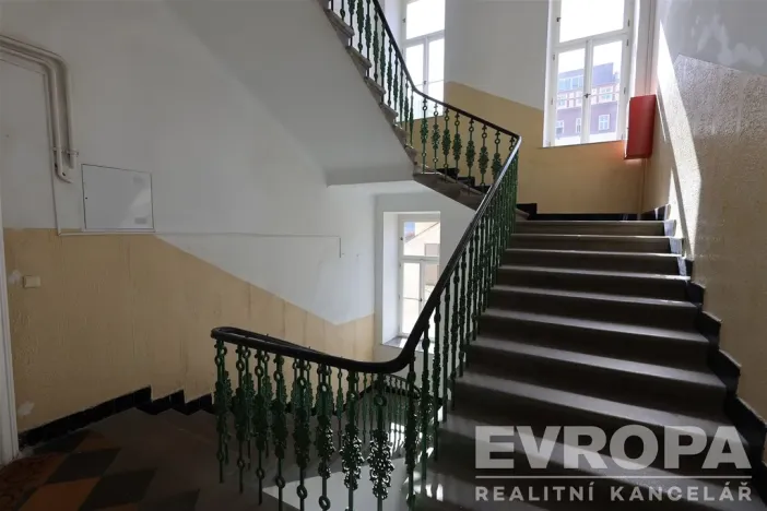 Pronájem bytu 3+1, Praha - Karlín, Vítkova, 98 m2