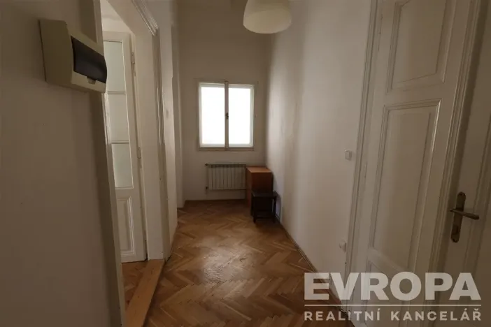 Pronájem bytu 3+1, Praha - Karlín, Vítkova, 98 m2