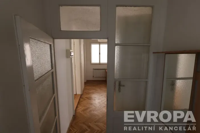 Pronájem bytu 3+1, Praha - Karlín, Vítkova, 98 m2