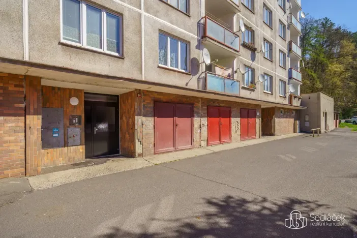 Prodej bytu 2+1, Kyselka - Radošov, 56 m2