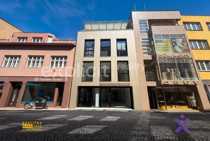 Pronájem kanceláře, Zlín, Rašínova, 108 m2