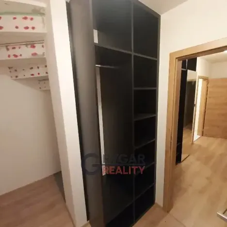 Pronájem bytu 2+kk, Středokluky, Nad Běloky, 73 m2