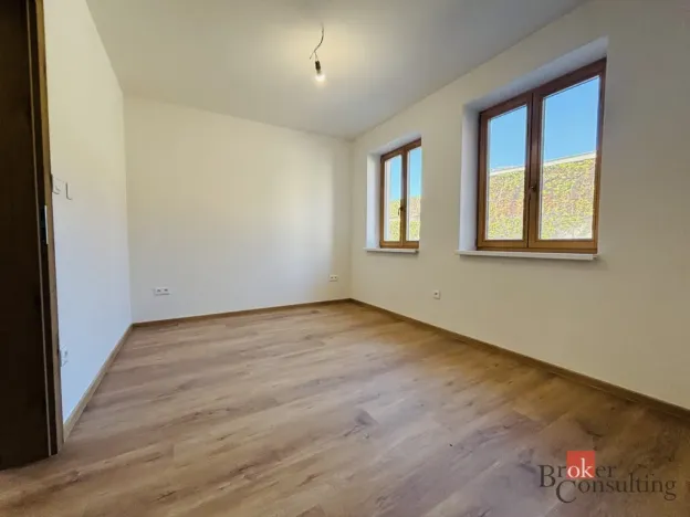 Pronájem bytu 3+kk, Valtice, P. Bezruče, 99 m2