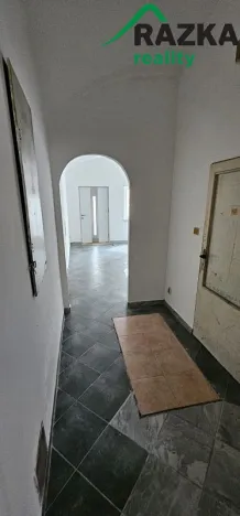 Prodej rodinného domu, Chodová Planá, 355 m2