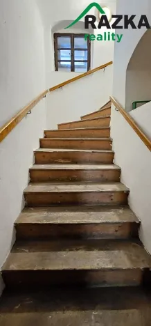 Prodej rodinného domu, Chodová Planá, 355 m2