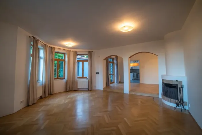 Pronájem rodinného domu, Praha - Nebušice, Malý dvůr, 250 m2