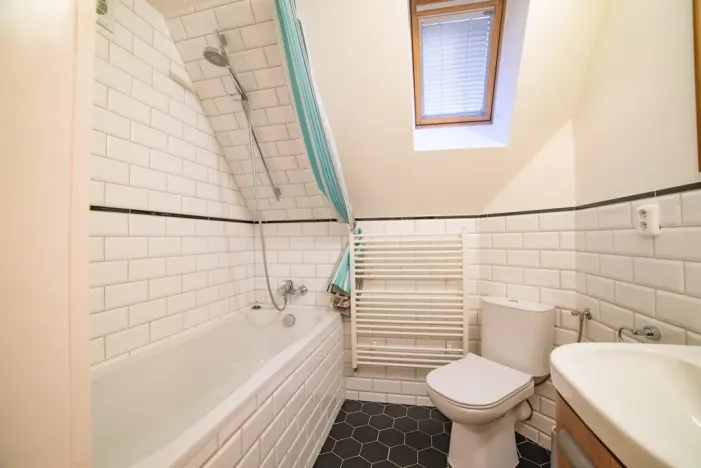 Pronájem rodinného domu, Praha - Nebušice, Malý dvůr, 250 m2