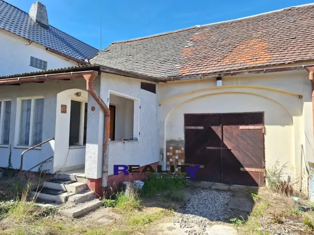 Prodej rodinného domu, Nepomyšl, 349 m2