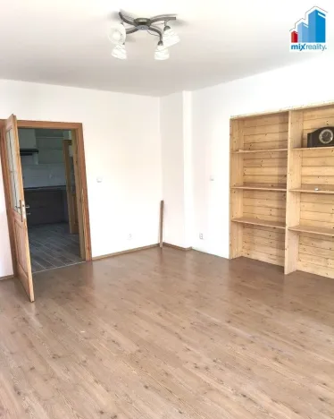 Pronájem bytu 3+1, Klatovy - Tupadly, 145 m2