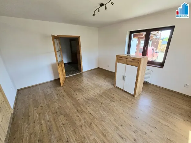 Pronájem bytu 3+1, Klatovy - Tupadly, 145 m2