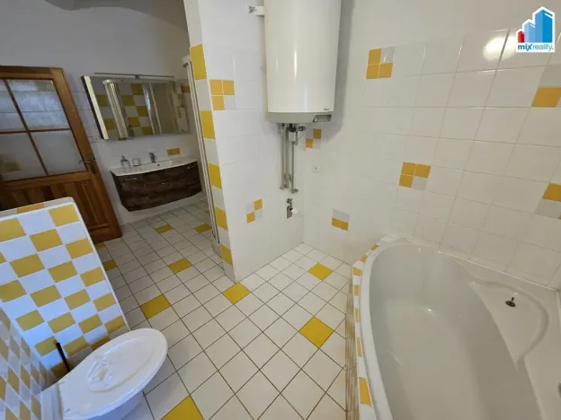 Pronájem bytu 3+1, Klatovy - Tupadly, 145 m2